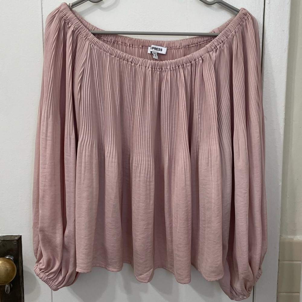 Off the Shoulder Pink Pleated Top